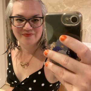 Meet your Posher, Sabrina